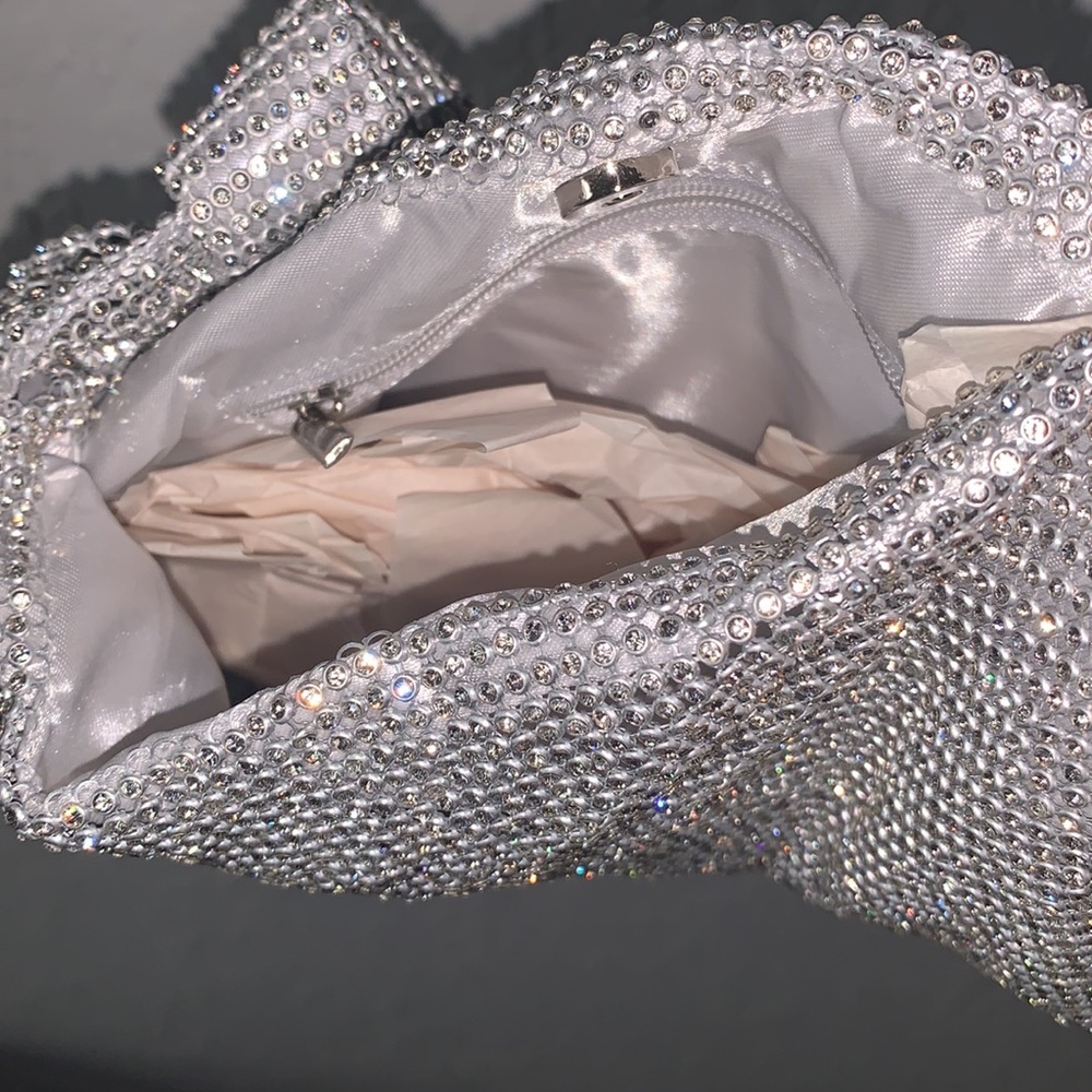 COPY - Sliver mini purse cute for a date